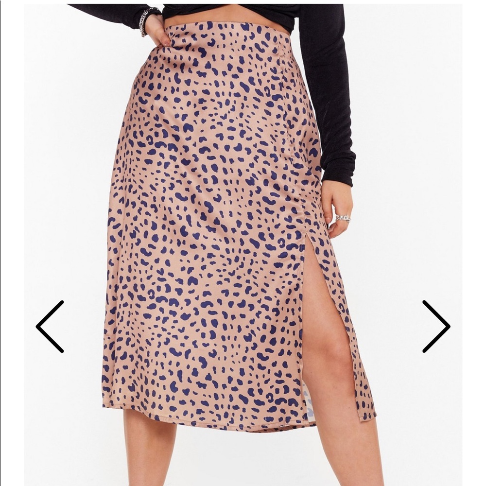 Nasty Gal Into the wild leopard skirt size 16 NEW